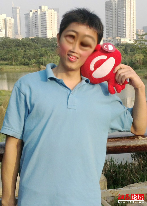 蛇精引發PS熱潮 全民惡搞掀高潮