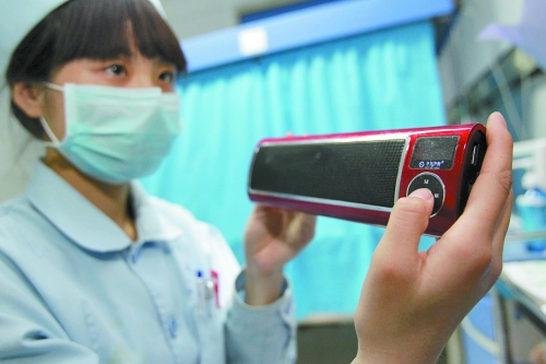 鄧州女孩火海救母引全國愛心爆發(fā) 母親欲割皮救女