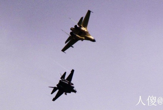 日媒稱中國殲31不如F35 技術“全靠盜竊”