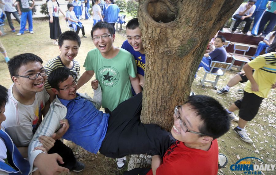 中國日報聚焦全國高考之備考