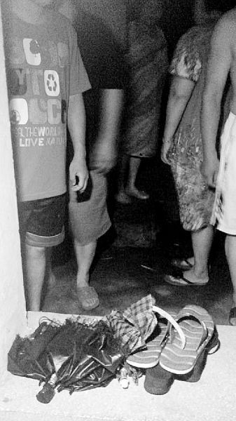 江城90后男女晚上先后掉下親水平臺雙雙身亡(圖)