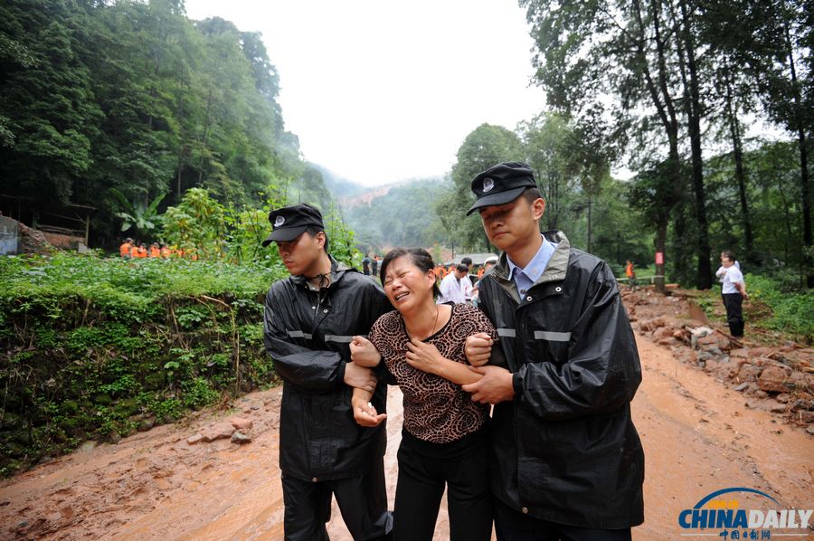 都江堰山體滑坡新發現4名遇難者遺體