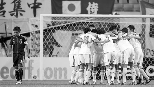 國(guó)足逼平日本實(shí)不足喜 日媒:你們的年輕人在哪