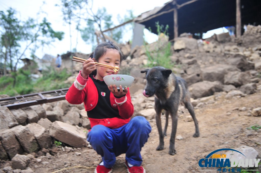 震區表情：甘肅定西6.6級地震災后見聞