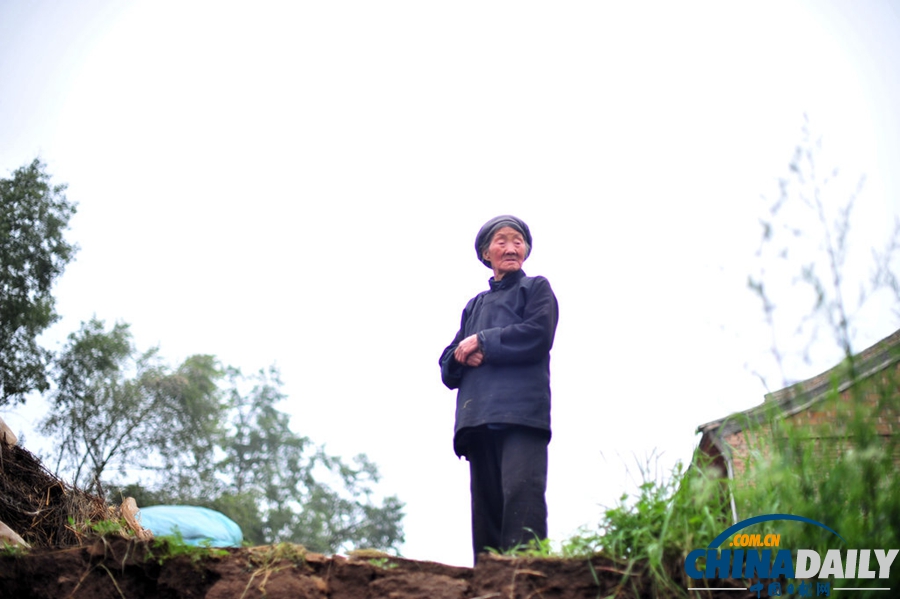 震區表情：甘肅定西6.6級地震災后見聞