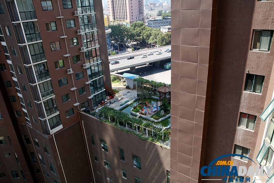 各地頻現“空中違建” 公共利益遭漠視