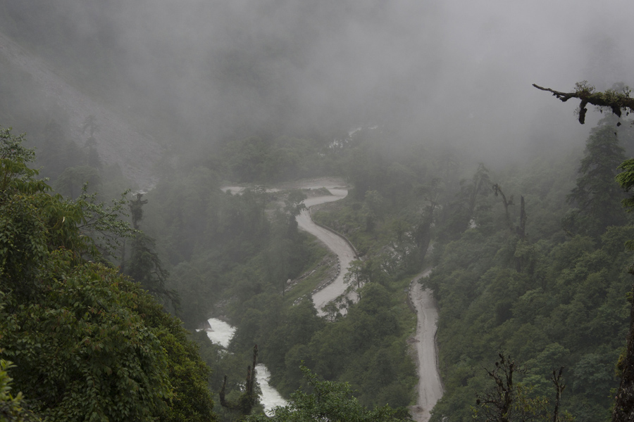 圖片故事：路通墨脫 從天塹到通途