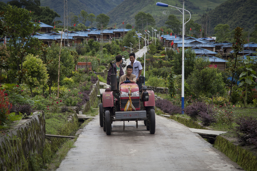 圖片故事：路通墨脫 從天塹到通途