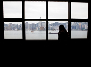 港漂生難融入當?shù)匚幕?畢業(yè)后想回家