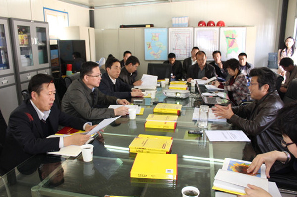 蘭州新區管委會深入向日葵產業園解決實際問題，凸顯新作風