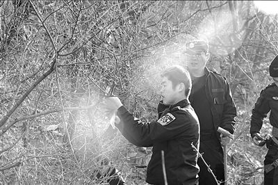 北京出動(dòng)直升機(jī)營(yíng)救39名被困驢友