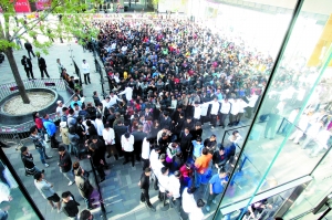 iPad2開售一天賣光 低價讓黃牛不敢囤貨