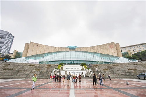 “重慶大劇院”等我市五個工程入選精品工程