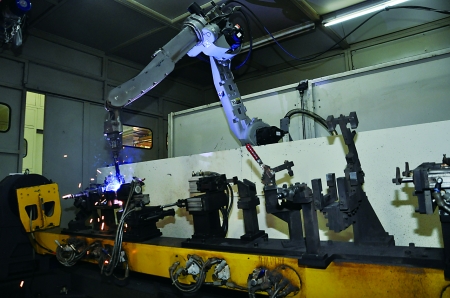 重慶渝北智能“芯” 小孩走失發警報 車輛違章繳罰款