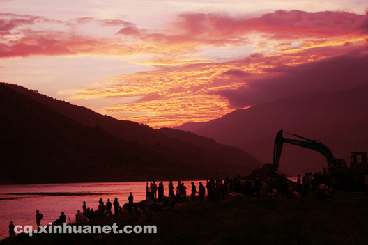 重慶霞光映紅神女之鄉攝影者追逐