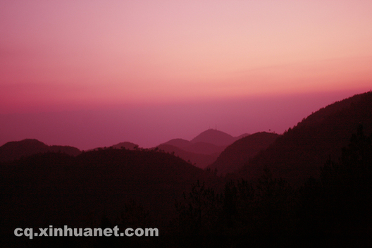 重慶霞光映紅神女之鄉攝影者追逐