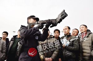 110宣傳日資深開鎖匠教市民防賊 A級鎖可“秒開”