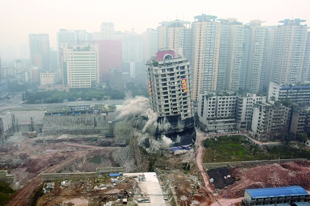 4秒擺平22層大樓！沙坪壩“加蓋”新節奏