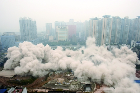 4秒擺平22層大樓！沙坪壩“加蓋”新節奏