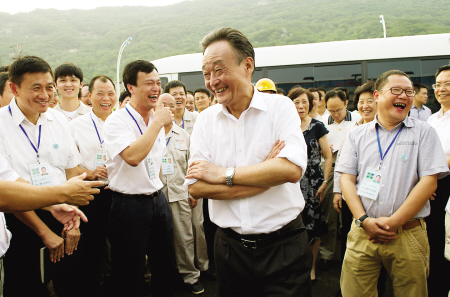 吳邦國在閩調(diào)研時強調(diào) 更加注重保障和改善民生