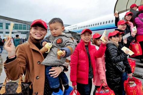 福州外來工包機返鄉