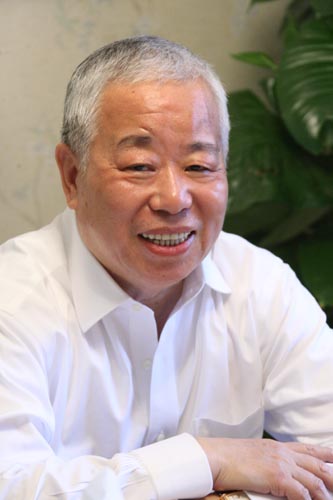 全國政協(xié)常委顏延齡：國家應(yīng)加強整治規(guī)范快遞業(yè)