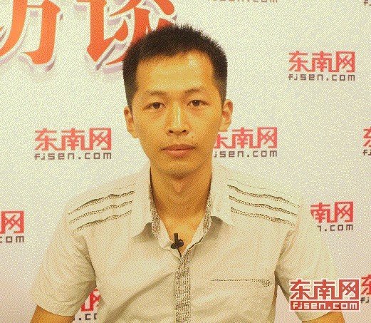 廈大研究生放棄20萬年薪 到農村當村官