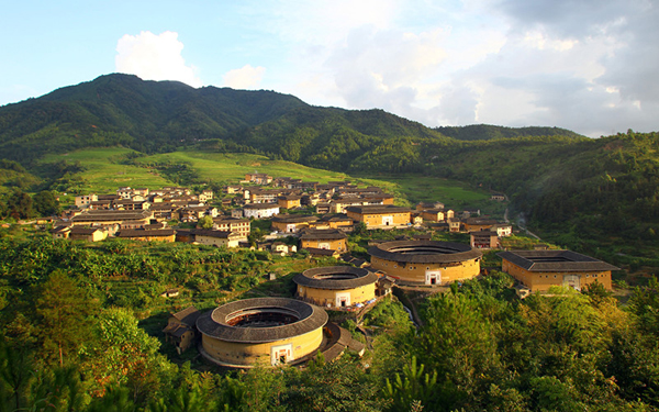永定土樓入選2013“美麗中國(guó)”十佳旅游景區(qū)
