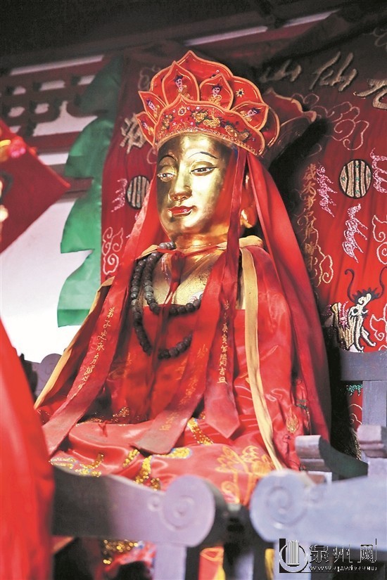 泉州多地出現(xiàn)“肉身佛” 姐妹肉身菩薩兩百年不腐