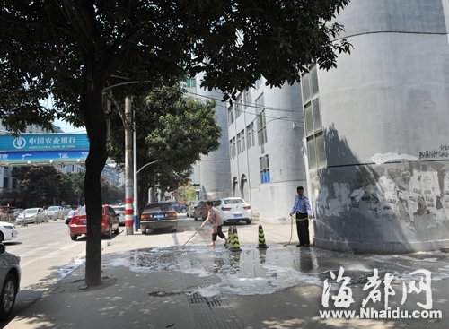 閩侯：送孫女上幼兒園 婦人被同鄉(xiāng)當街捅死