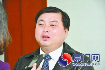 鐘貴瑞董事長在政協(xié)人大會(huì)議上提出多個(gè)提案