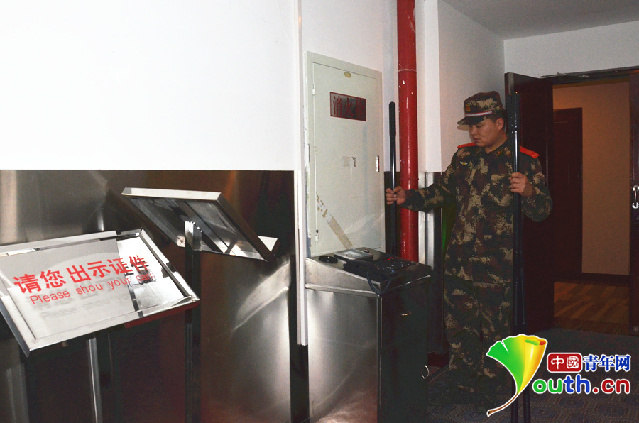 探訪“兩會”住地:武警安保全面啟動