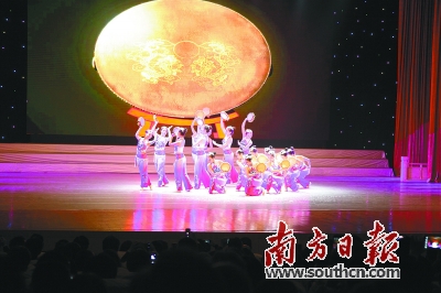 廣東工人藝術(shù)團進汕尾:精選編排當(dāng)?shù)靥厣?jié)目