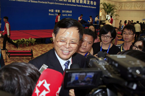 譚力：海南國(guó)際旅游島建設(shè)步入快車道 在六大方面取得新成效