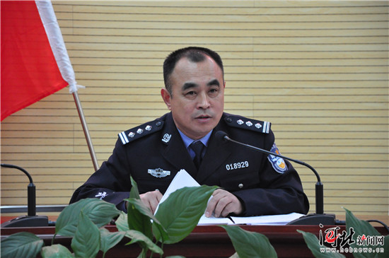 廿七年汗水灑滿交宣路——記邯鄲交警支隊宣傳科科長張貴民