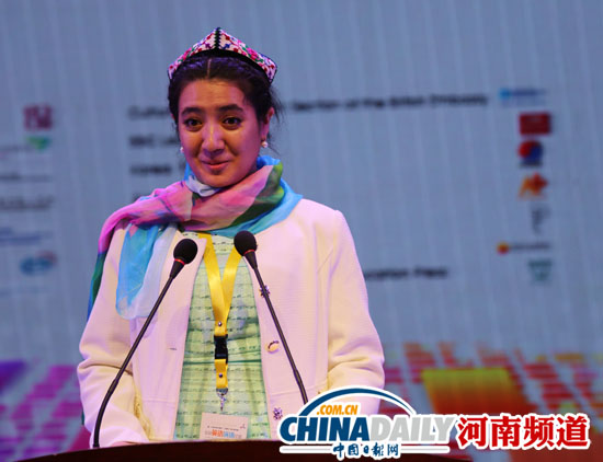 21世紀英語演講賽預熱 選手百年大禮堂“彩排”