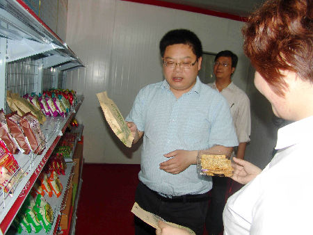 中國日報記者走基層:嘆商丘梁園區產業聚集區飛速發展