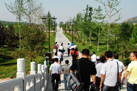 第十一屆“網(wǎng)上看河南”走進函谷關(guān)（組圖）