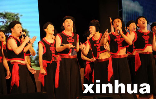 恩施舉辦民歌大家唱晚會