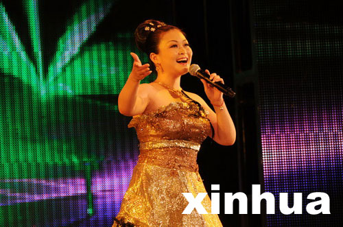 恩施舉辦民歌大家唱晚會