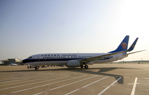 華中地區(qū)首架“天空內(nèi)飾”波音客機加盟湖北