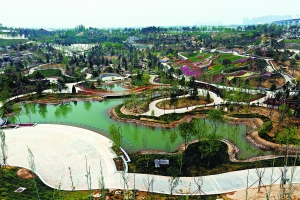 北京園博園揭開神秘面紗 試運營每日迎2萬游客