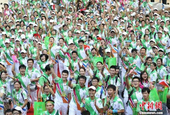 南京亞青會閉幕式上演青春音樂大狂歡（圖）