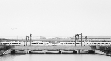 再保持20年平穩(wěn)較快增長(zhǎng)，中國(guó)經(jīng)濟(jì)靠什么？