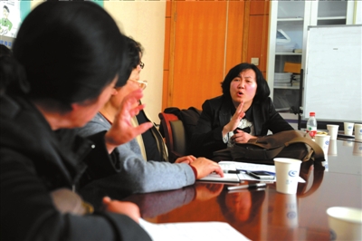 “我愛我家”被指合同違規(guī)追蹤:中介稱將先行墊付尾款