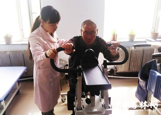 吉林好人標兵王洋:用青春攙扶夕陽