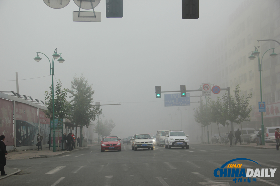長春迎來大霧天 空氣質(zhì)量嚴重污染
