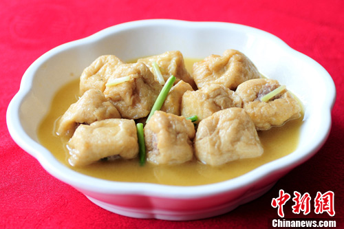 組圖：品味周莊萬三家宴“八大碗”