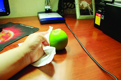 網(wǎng)傳紙巾能檢驗(yàn)多種食物優(yōu)劣 實(shí)驗(yàn)證明有些管用