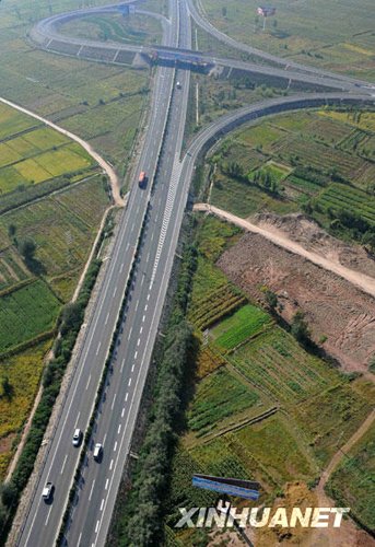 寧夏交通：昔日梗阻閉塞 今朝致富通途